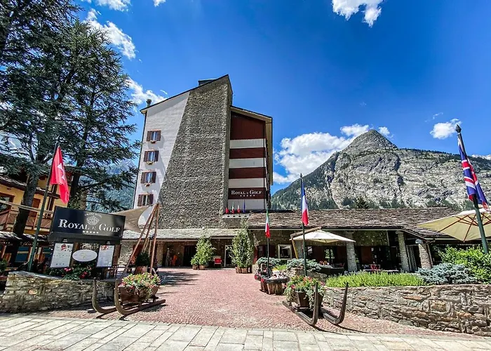 Grand Hotel Royal E Golf Courmayeur Foto