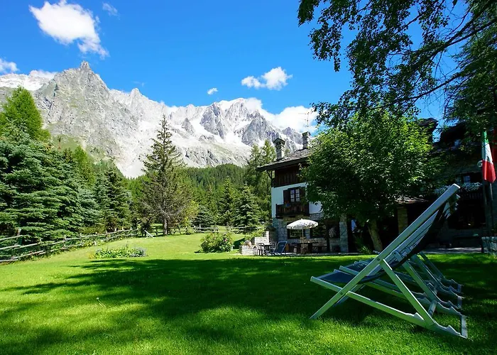 Hotel Locanda Belvedere Courmayeur Foto